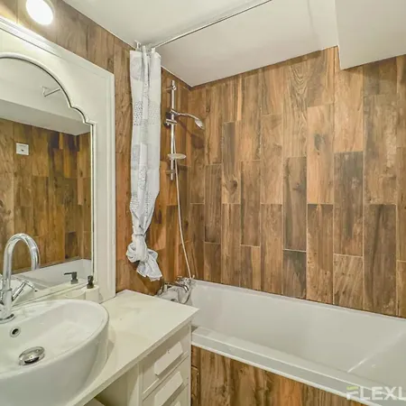 Flexliving - - Lune Parigi